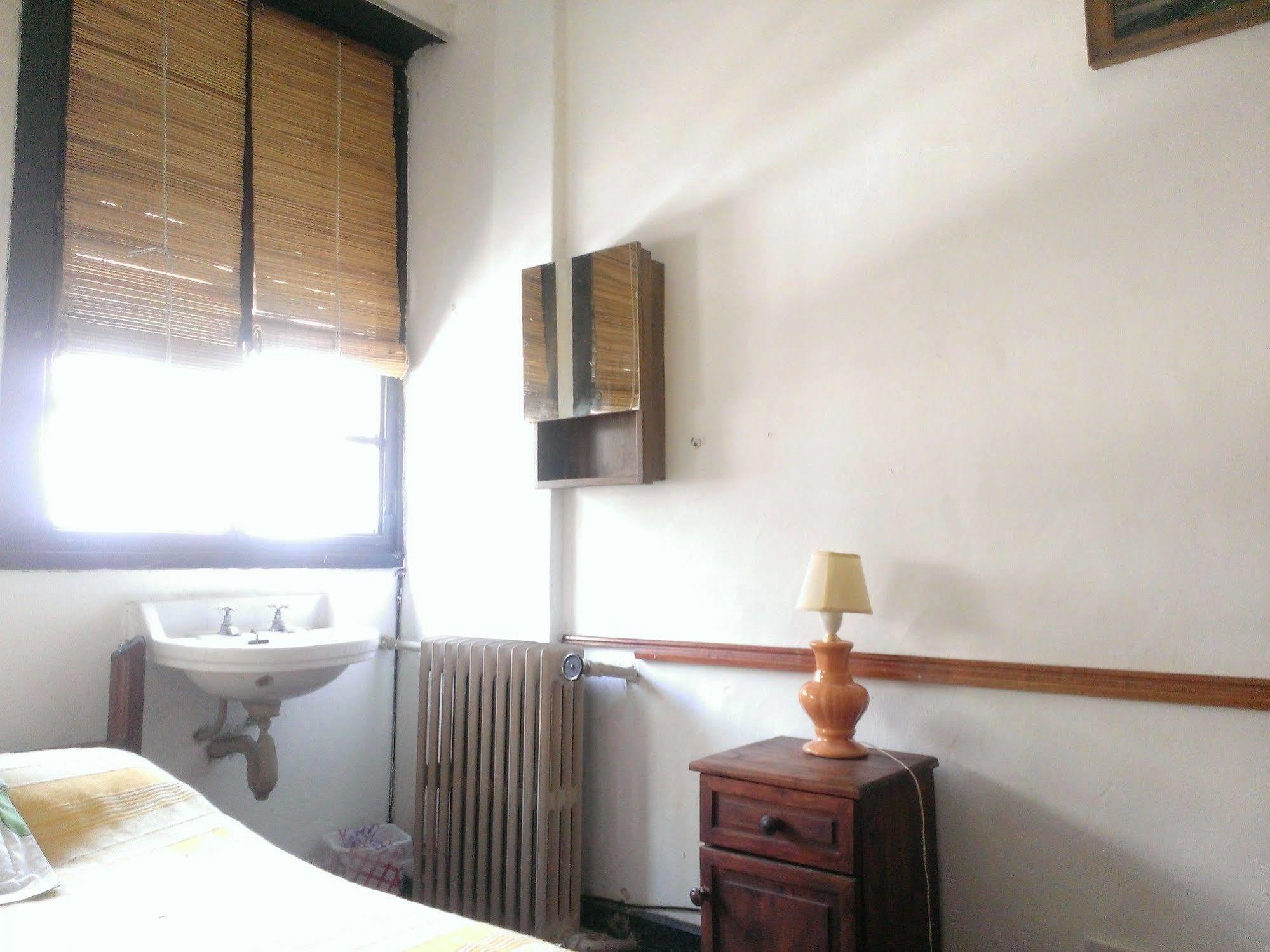 Quechua Guesthouse Hostel Rosario Funes Exterior photo