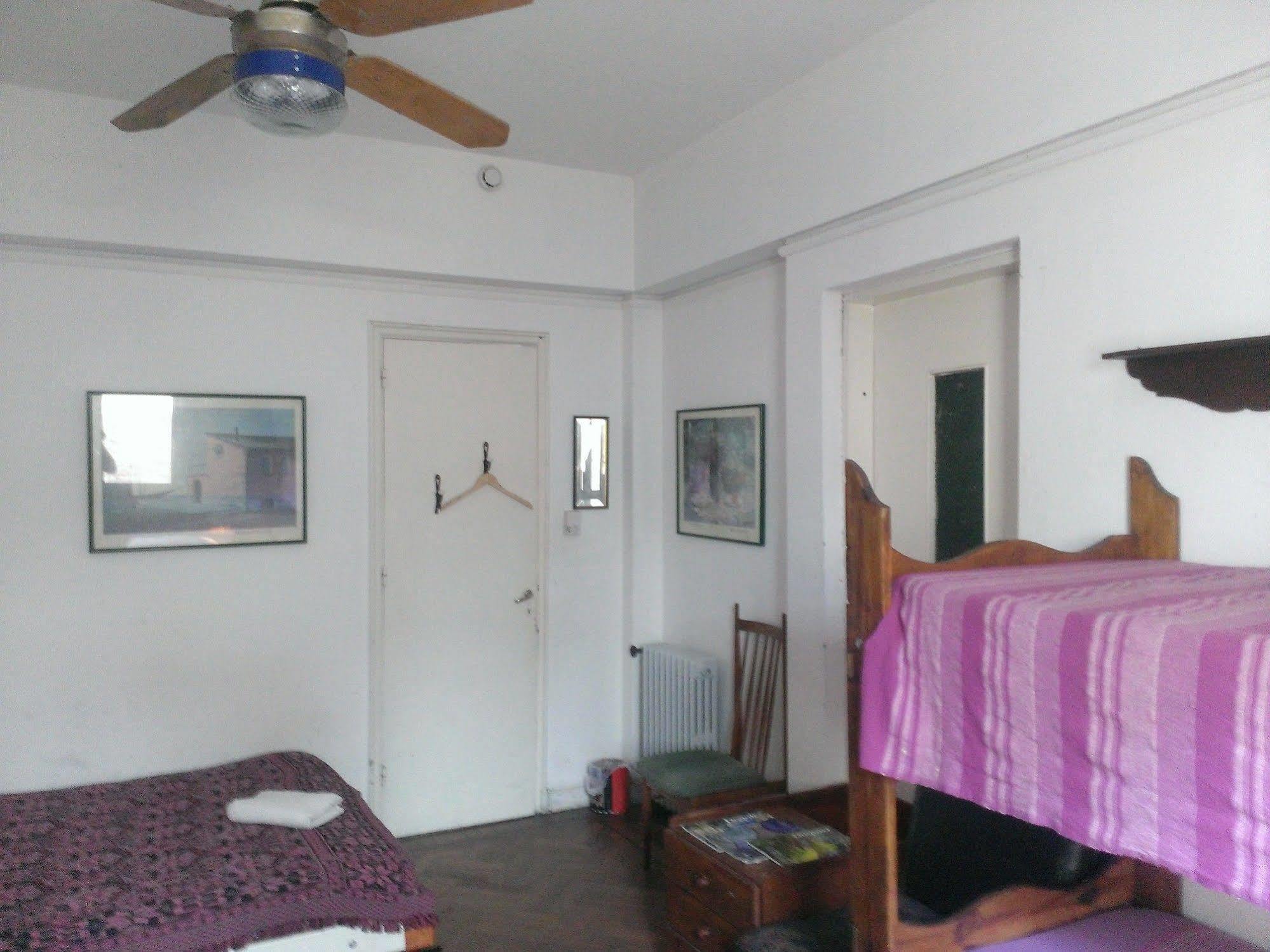 Quechua Guesthouse Hostel Rosario Funes Exterior photo
